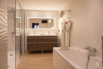Salle de Bain de la Chambre Deluxe