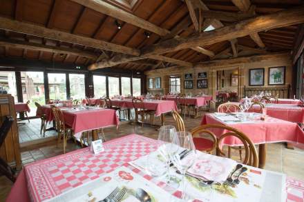 Georges Blanc · Hotels Restaurants Ain, salle